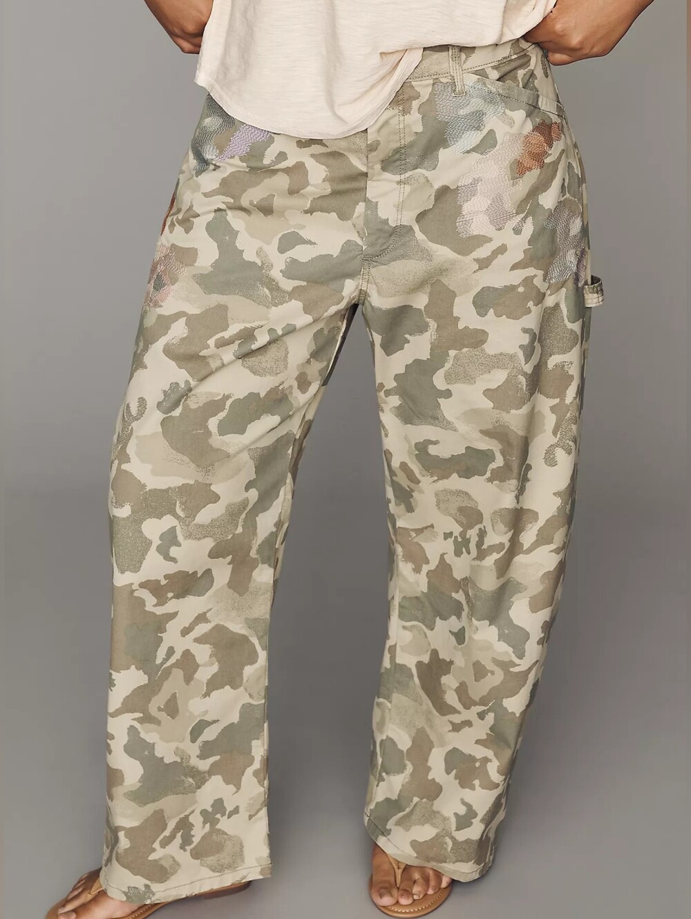 Pilcro Kayden Camo High-Rise Carpenter Barrel Pant NWT